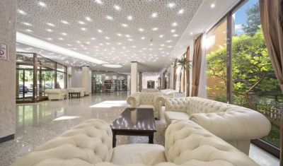 Imagine pentru Hotel HVD Riviera Beach 5*  valabile pentru Rusalii 