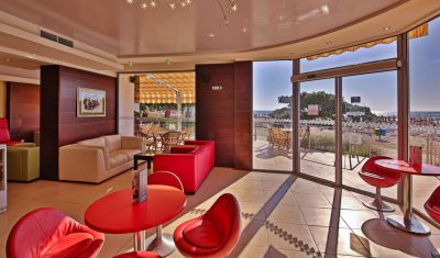 Imagine pentru Hotel Kaliakra Beach 4* valabile pentru Rusalii 