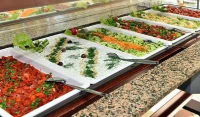 Imagine pentru Hotel Laguna Beach 4*  valabile pentru Rusalii 