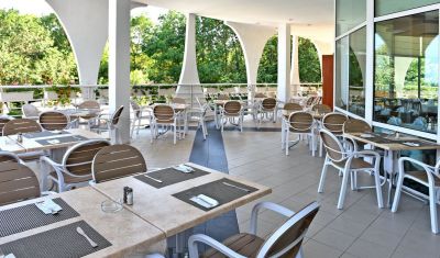 Imagine pentru Hotel Laguna Beach 4*  valabile pentru Rusalii 