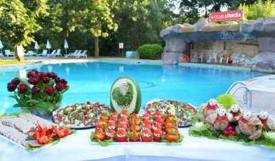 Imagine pentru Hotel Laguna Beach 4*  valabile pentru Rusalii 