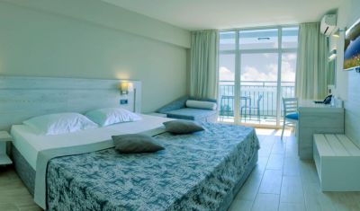 Imagine pentru Hotel Luna 4* valabile pentru Rusalii 