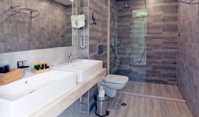 Imagine pentru Hotel Luna 4* valabile pentru Rusalii 