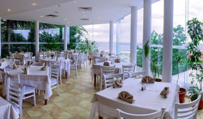 Imagine pentru Hotel Luna 4* valabile pentru Rusalii 