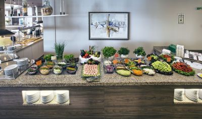 Imagine pentru Hotel Luna 4* valabile pentru Rusalii 