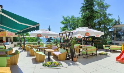 Imagine pentru Hotel Luna 4* valabile pentru Rusalii 