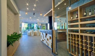 Imagine pentru Hotel Luna 4* valabile pentru Rusalii 