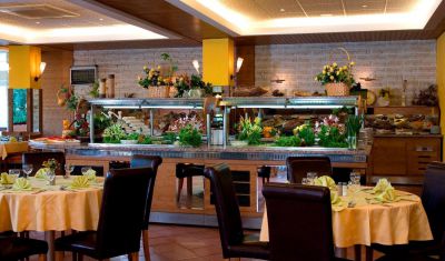 Imagine pentru Hotel Malibu 4*  valabile pentru Rusalii 