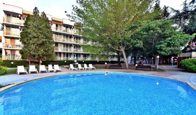 Imagine pentru Hotel Malibu 4*  valabile pentru Rusalii 