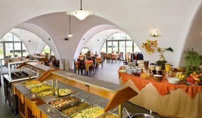 Imagine pentru Hotel Nona 3* valabile pentru Rusalii 