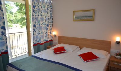 Imagine pentru Hotel Ralitsa Aquaclub 4*  valabile pentru Rusalii 