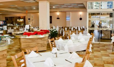 Imagine pentru Hotel Sandy Beach 4*  valabile pentru Rusalii 