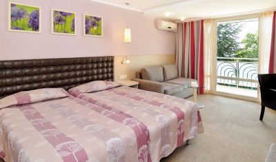 Imagine pentru Hotel Sandy Beach 4*  valabile pentru Rusalii 