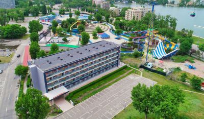 Imagine pentru Hotel Dunarea Mamaia 3* valabile pentru Rusalii 2022