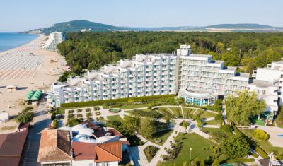 Imagine pentru Hotel Laguna Beach 4*  valabile pentru Rusalii 2022