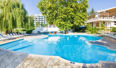 Imagine pentru Hotel Sandy Beach 4*  valabile pentru Rusalii 2022