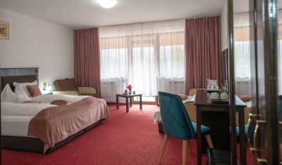 Imagine pentru Hotel Cumpatu 4* valabile pentru Rusalii 2023