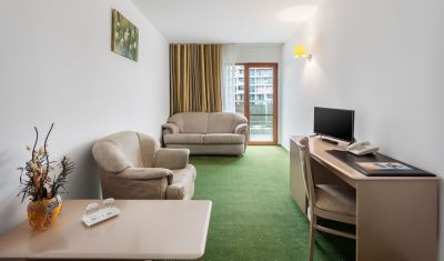 Imagine pentru Complex Bran Brad Bega by Steaua de Mare 4* valabile pentru Rusalii 2025