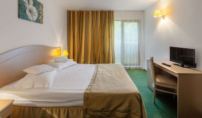 Imagine pentru Complex Bran Brad Bega by Steaua de Mare 4* valabile pentru Rusalii 2025