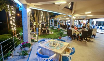 Imagine pentru Hotel Muntenia Steaua de Mare 3* - Olimp Resort valabile pentru Rusalii 2025