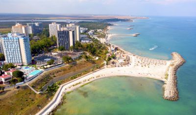 Imagine pentru Hotel Oltenia Steaua de Mare 4* - Olimp Resort valabile pentru Rusalii 2025