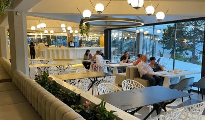 Imagine pentru Hotel Oltenia Steaua de Mare 4* - Olimp Resort valabile pentru Rusalii 2025