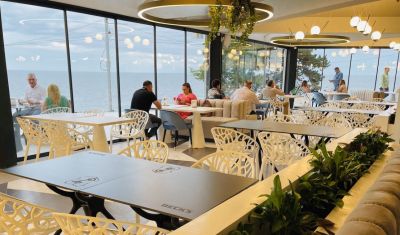 Imagine pentru Hotel Oltenia Steaua de Mare 4* - Olimp Resort valabile pentru Rusalii 2025