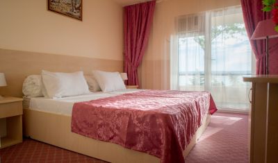 Imagine pentru Hotel Voila 3* valabile pentru Rusalii 2025