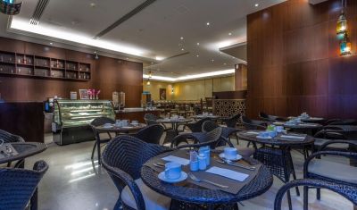 Imagine pentru First Central Hotel Suites 4* valabile pentru Sezon 