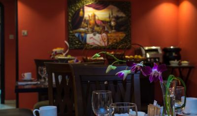 Imagine pentru First Central Hotel Suites 4* valabile pentru Sezon 