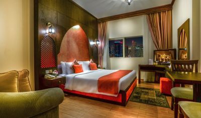 Imagine pentru First Central Hotel Suites 4* valabile pentru Sezon 