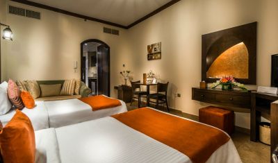 Imagine pentru First Central Hotel Suites 4* valabile pentru Sezon 