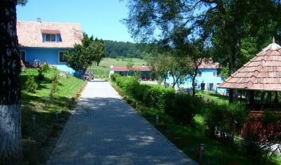 Oferta pentru Revelion 2024 Hotel Marion Poiana 3* - All Inclusive