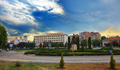 Oferta pentru Paste  2025 Hotel Rusca 3* - 24h All Inclusive & Spa