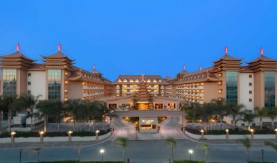 Oferta pentru Litoral 2022 Hotel Royal Dragon 5* - Ultra All Inclusive