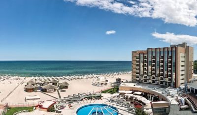 Oferta pentru Litoral 2024 Hotel Vega 5* - Demipensiune