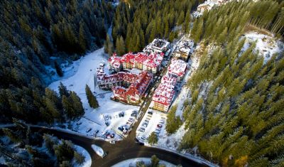 Oferta pentru Revelion 2024 Hotel Complex The Castle 3* - Mic Dejun/Demipensiune