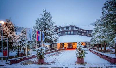 Oferta pentru Munte Ski 2023/2024 Hotel Junior 3* - Demipensiune