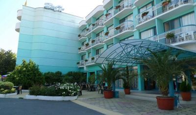 Oferta pentru Litoral 2024 Hotel Zefir 3* - Demipensiune/All Inclusive 