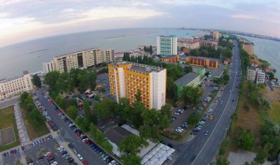 Oferta pentru Litoral 2025 Hotel Majestic Mamaia 3* - Mic Dejun/Demipensiune/All Inclusive