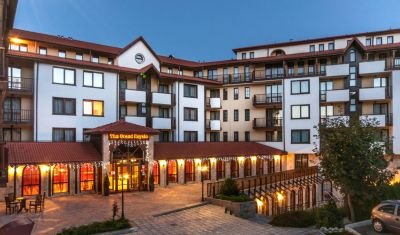 Oferta pentru Munte Ski 2021/2022 Hotel Grand Royale 4* - Mic Dejun/Demipensiune