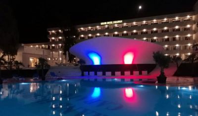 Oferta pentru Vara 2022 Grand Hotel Caraiman 4* - Mic Dejun/Demipensiune/All Inclusive Light