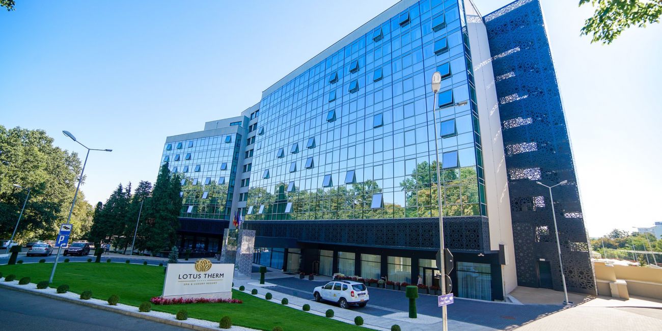 Oferta pentru Balneo Hotel Lotus Therm 5* 