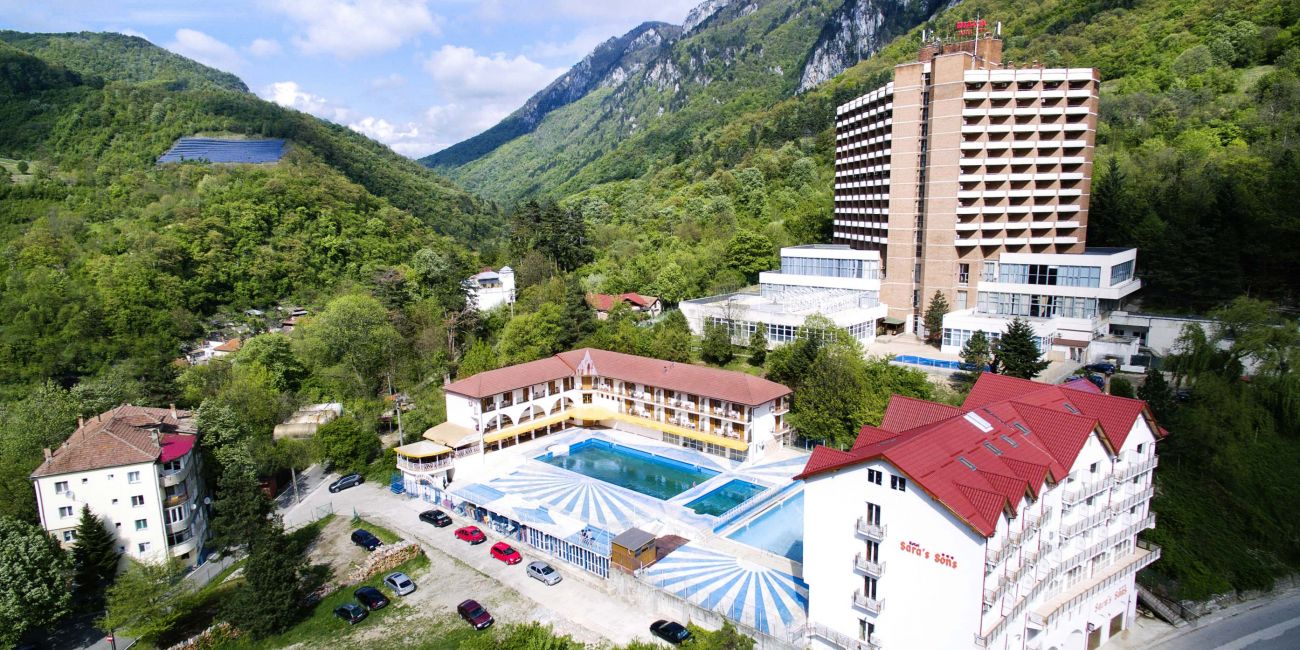 Oferta pentru Balneo 2024 Hostel Saras Sons 3* - Fisa Cont/Fisa Cont + Tratament