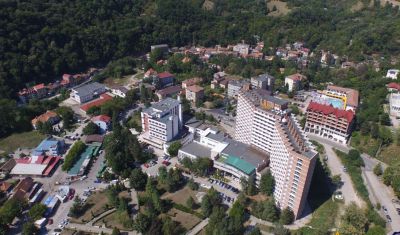 Oferta pentru Balneo 2024 Hotel Domogled 3* - Mic Dejun/Pensiune Completa + Tratament