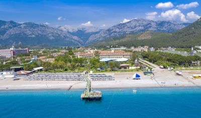 Oferta pentru Paste  2024 Hotel Queens Park Le Jardin Resort 5* - Ultra All Inclusive