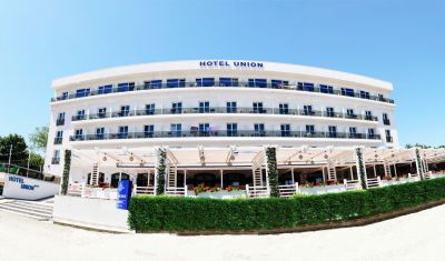 Oferta pentru Vara 2022 Hotel Union 3* - Mic Dejun/Mic Dejun + Fisa Cont