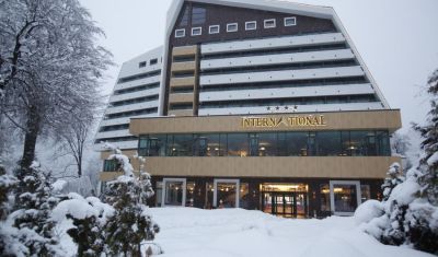 Oferta pentru Revelion 2024 Hotel International Sinaia 4* - Mic Dejun