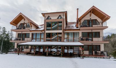 Imagine pentru Hotel Cumpatu 4* valabile pentru Craciun 2025