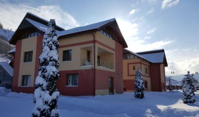 Imagine pentru Grand Hotel Perla Ciucasului 3* valabile pentru Revelion 2025